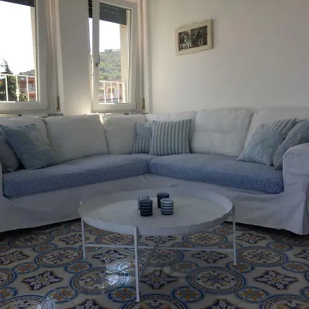 L'attico Di Anna Lejlighed Sanremo